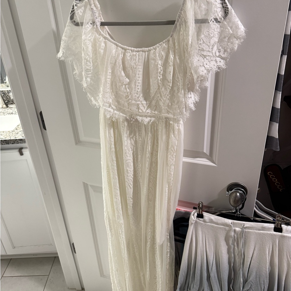 Elegant White Lace Dress